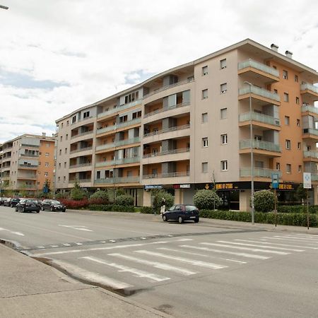 City Kvart Na Dan Подгорица Экстерьер фото